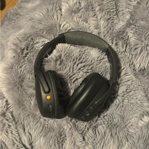 Black Over-Ear Headphones